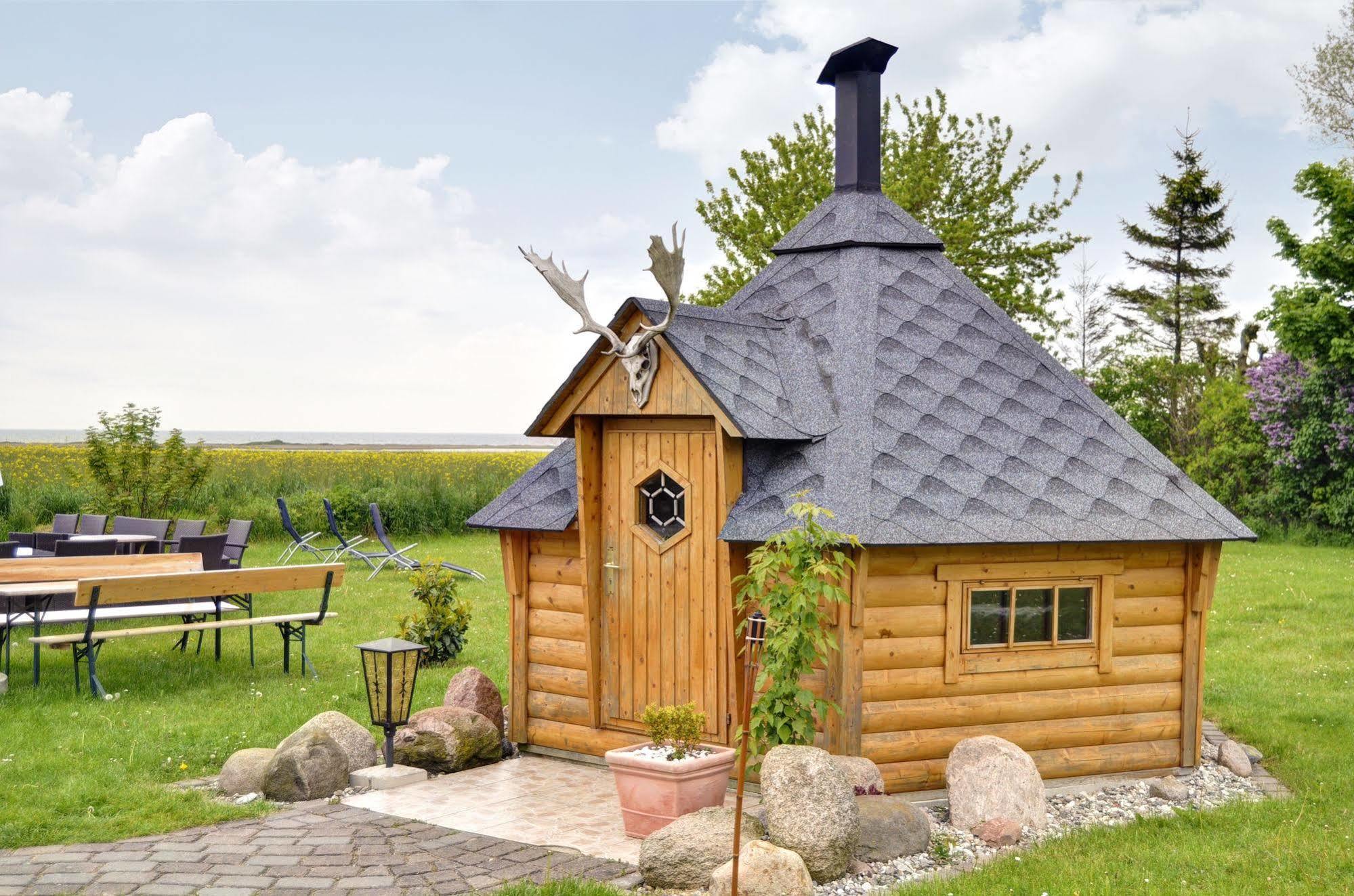 Pension Zum Riedensee Bastorf エクステリア 写真
